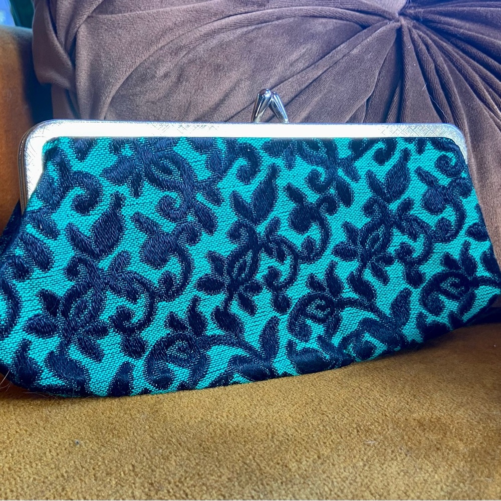 Elegant Green and Black Damask Clutch